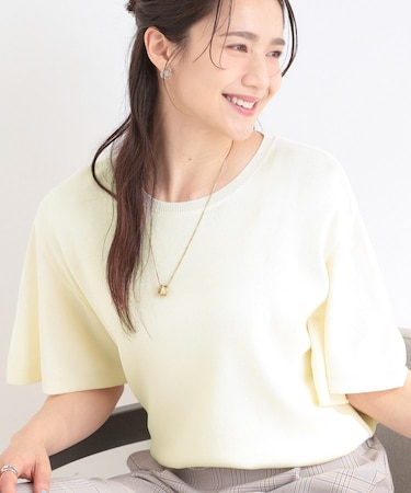 【S-LL】二の腕はカバーして魅せる フレアスリーブニット