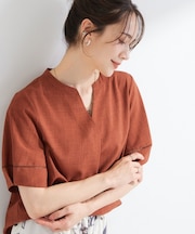 【洗濯後しわになりにくい/インせずきまる】シンプルだけど女性らしい 麻調スキッパーブラウス