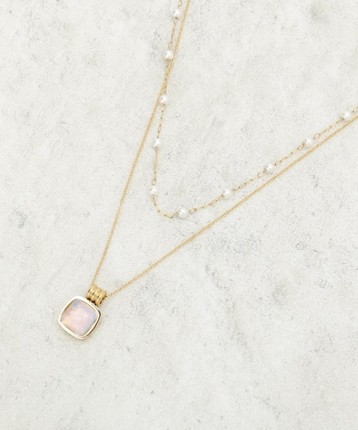 【きれいめ・ギフト】ディオパール調ビーズネックレス