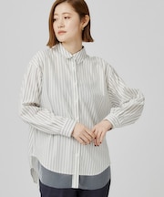 大人の抜け感。チュールレイヤードシャツ