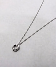 ダブルリングネックレス