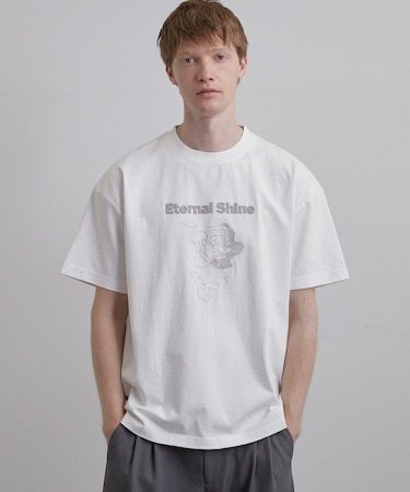 ロゴフラワー刺繍Tシャツ