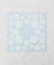◆MARY QUANT タオルハンカチ ロゴ刺繍