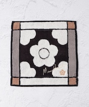 ◆MARY QUANT タオルハンカチ クロスデイジー刺繍