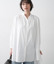 【洗える】シャーリングネックチュニックシャツ