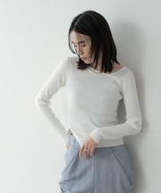 オフショルスリットリブニット