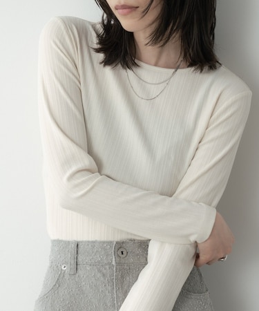 バックオープンリブ長袖Tシャツ
