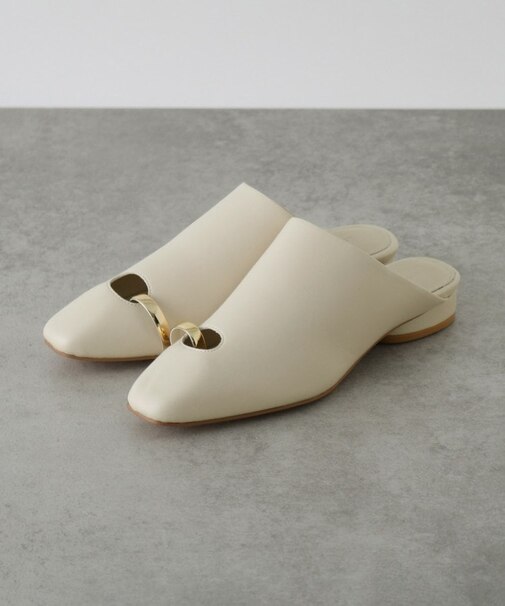 【LE VERNIS】Toe ring Mules