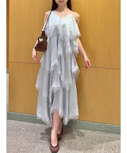 レーストリムティアードロングドレス
