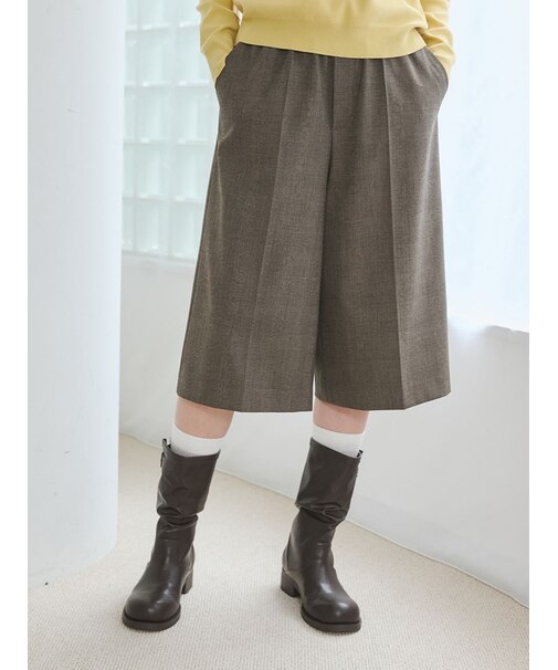 ハーフ丈パンツ