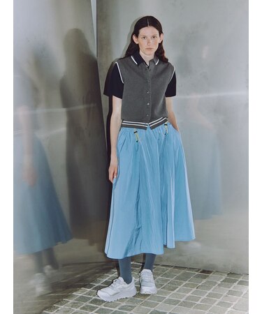 【New Balance】サーキュラースカート