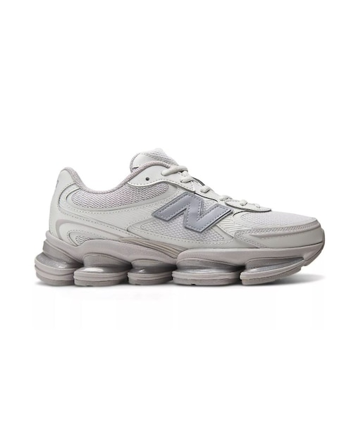 【New Balance】U2000