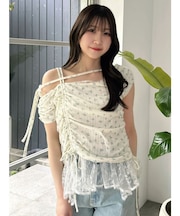 レースレイヤードギャザーカットトップス