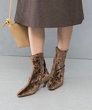 LE VERNIS Velor stretch boots