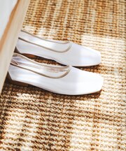 『MADE IN JAPAN』シアーフラットシューズ