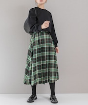 ランダムプリーツスカート