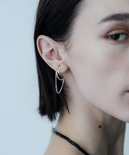 SMELLY so’ combination chain earring