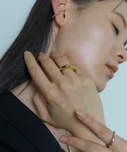 SMELLY so’ nuance plump ring