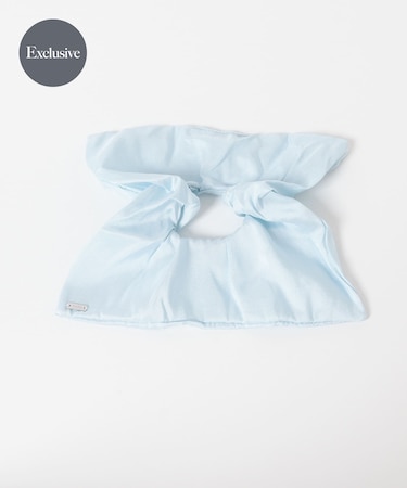 heyep Silk Square Medium Scrunchie