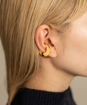 SMELLY so’ flat circle earcuff gld