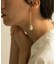 SMELLY so’　baroque pearl bar earring