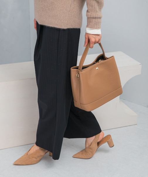 AULENTTI スクエアBAG