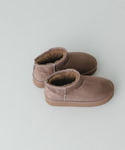 撥水フラッフィームートンブーツ