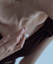 SMELLY so’ white jade necklace