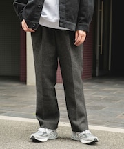 『UR TECH』完声／暖 2タックワイドパンツ