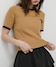 ベージュ