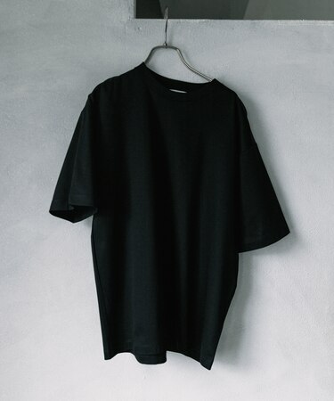 『仁村紗和さん着用』『UR TECH』 サマシェア クルーネックTシャツ
