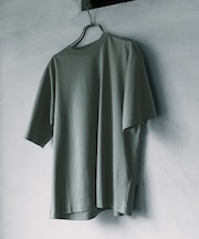 『仁村紗和さん着用』『UR TECH』 サマシェア クルーネックTシャツ