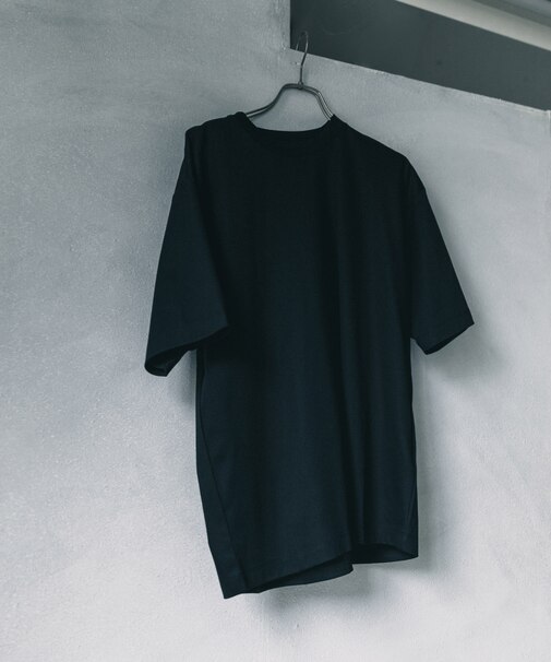 『仁村紗和さん着用』『UR TECH』 サマシェア クルーネックTシャツ