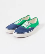 VANS AUTHENTIC