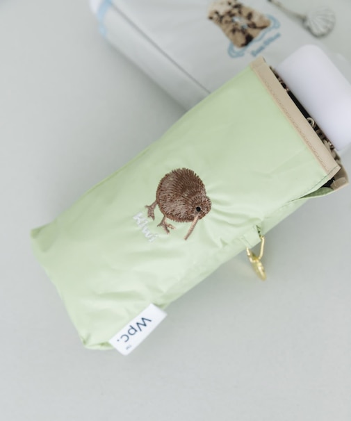 Wpc. アニマル刺繍日傘