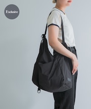 BAICYCLON EXCLUSIVE SHOULDER BAG