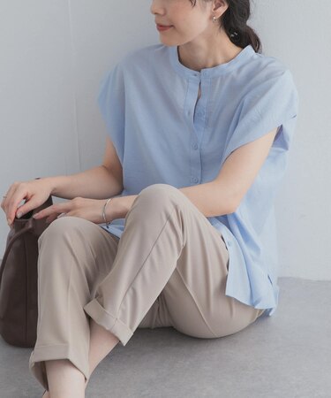 『一部WEB限定カラー』ショルダータックバンドカラーシャツ