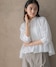オフホワイト