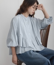 『WEB限定』バンドカラーフリルストライプシャツ