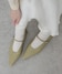 ベージュ