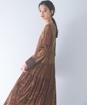 『WEB/一部店舗限定』フロッキープリントティアードワンピース