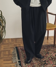 ストレッチヘリンボーンテーパードパンツ