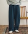 ブルー