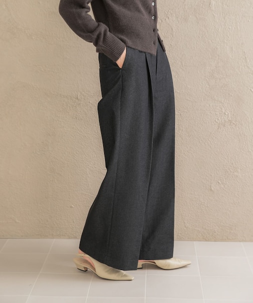 PERFECT DENIM SLACKS