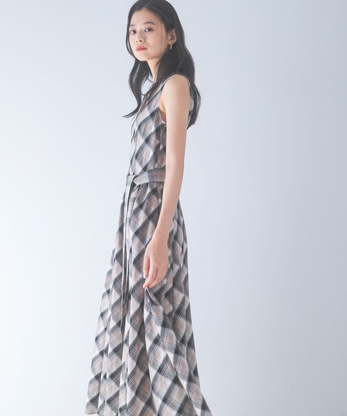 ベルト付フレアシルエットロングドレス
