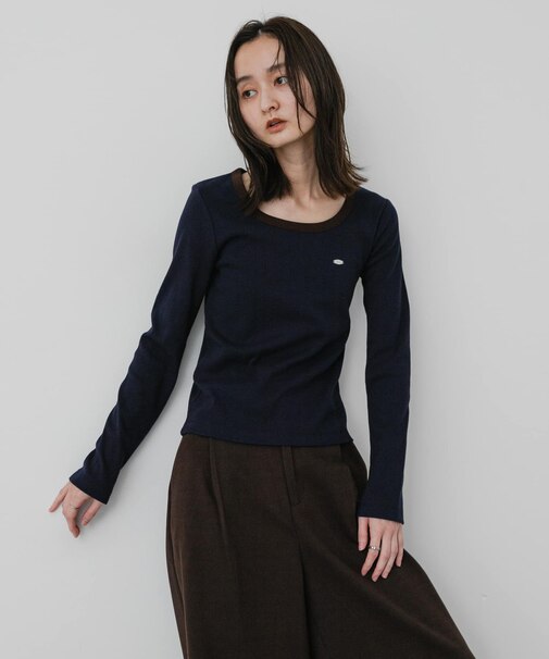 ラウンドネックリブTシャツ
