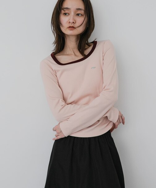 ラウンドネックリブTシャツ