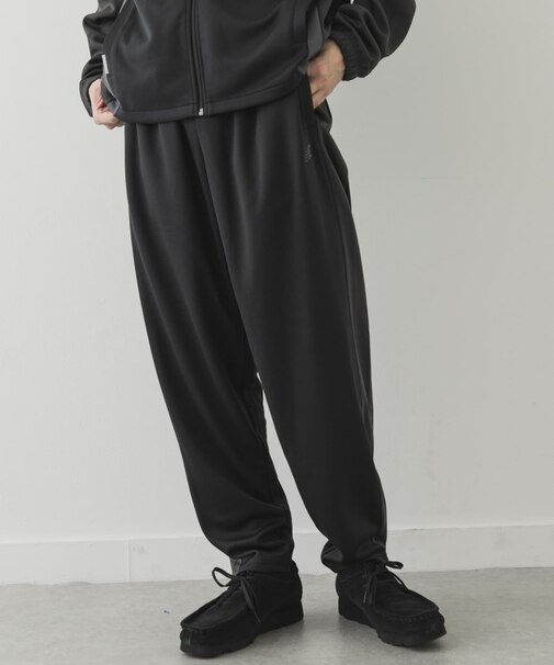NEW BALANCE ニットトラックパンツ