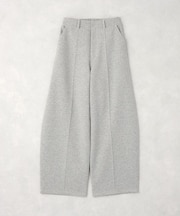 エアもちコクーンパンツ