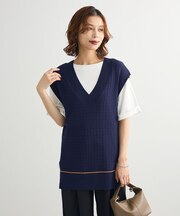 裾ラインケーブルニットベスト